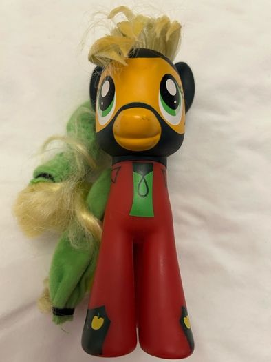 My Little Pony Mistress Mare Velous Applejack