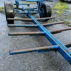 Bale trailer