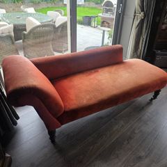 Vintage Burnt orange chaisse longue