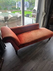 Vintage Burnt orange chaisse longue