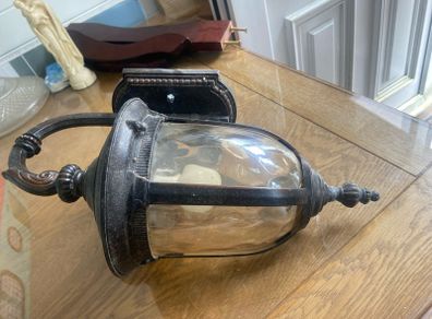 6 x Outdoor wall lanterns/lights