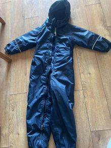 Kids waterproof rain suit