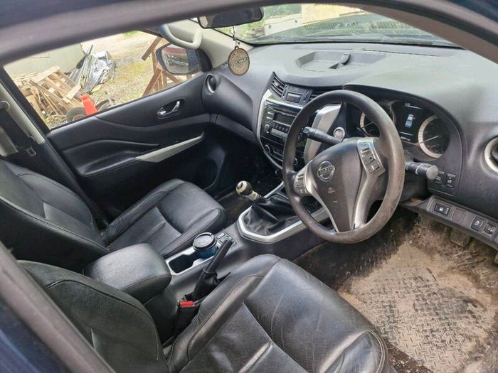 Nissan navara