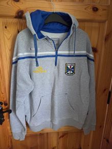 Cavan hoodie/ zip small