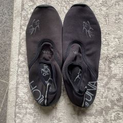 One pair size 9 water shoes /slippers