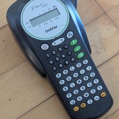 Brother P-touch 1000 Handheld Label Maker