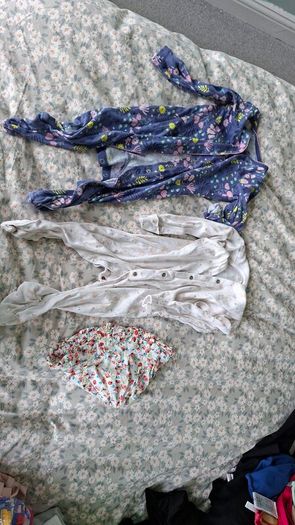 Bargain 6-9 month baby girls clothes bundle