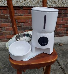 Faroro Automatic Cat Feeder (like New).