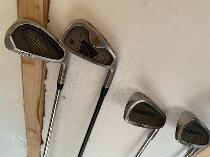 Full bagged Mens Golf set (irons, putter, drivers) (RH)
