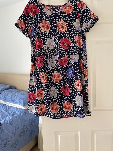 Fabulous col dress size 16