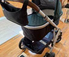 Uppababy Vista Travel System and accessories