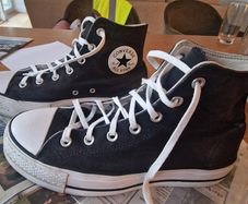 converse boots