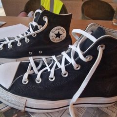 converse boots