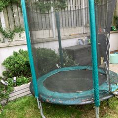 Free trampoline 6ft