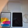 Apple iPad A16 128GB Wi-Fi + Smart Folio Image 3