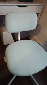 2 swivel chairs in mint green, good condition, price per item