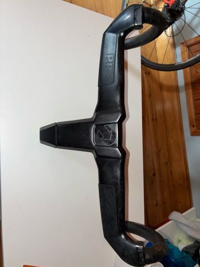 Shimano Carbon Aero Handlebar