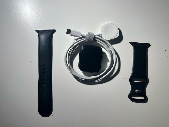 Apple Watch Series 7 Nike Edition