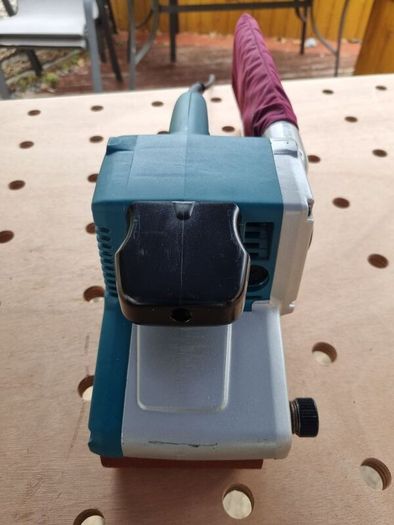 makita 9404 belt sander