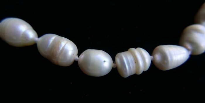 Vintage White Baroque Pearl Necklace