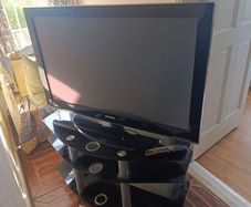 Samsung TV and unit