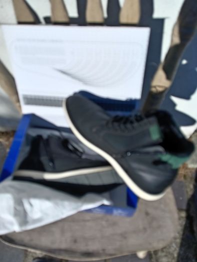 Men's Shoes size 9