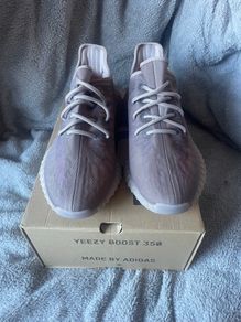 Adidas Yeezy 350 mono mist