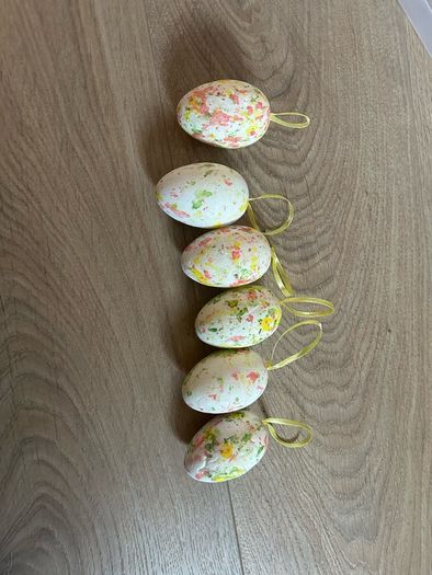 Easter Decorations