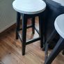 Guinness barrel table with 4 matching stools Image 2