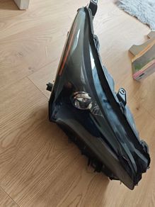 Lexus nx300 headligh