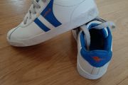 Boys Gola trainers size juniour 11uk