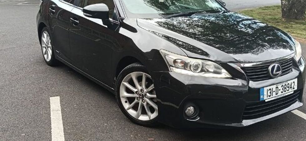 Lexus CT 200h Advance 2013
