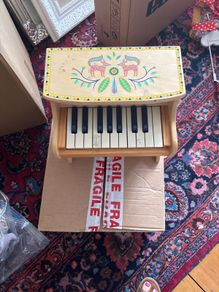 Djeco toy piano