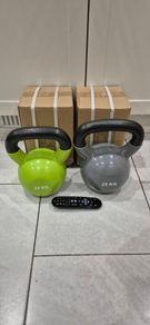 2xbrand new cast iron kettlebells