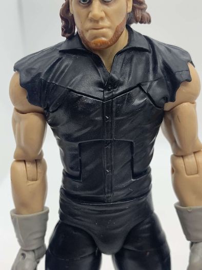 wwe elite Wrestlemania 34 The Undertaker with entrance greats clothing & stand action figure