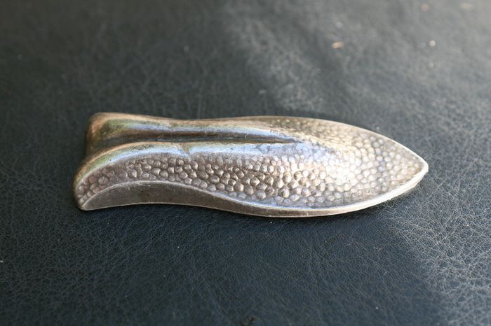 Vintage Dress Clip 2,3"