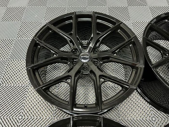 20" Inch Strom OS2 wheels 6x114.3 Nissan Navara Mercedes X Class