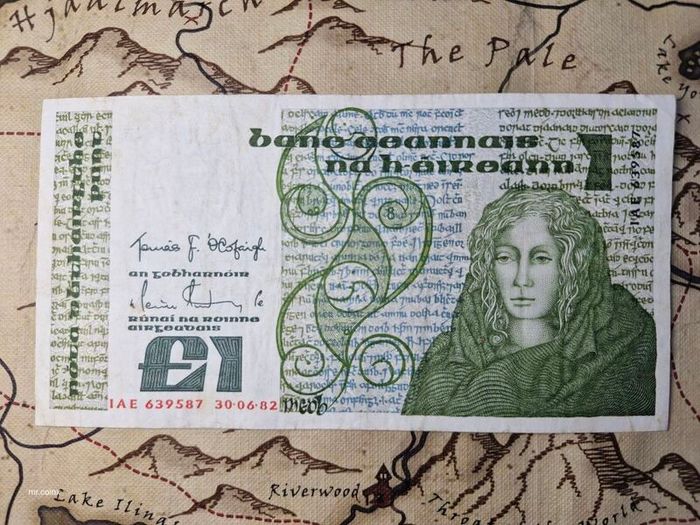 1 Pound Queen Medb  30/06/82 Irish Note