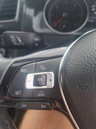 Volkswagen Golf 1.6 Tdi Se @ Owen Ryan Motors