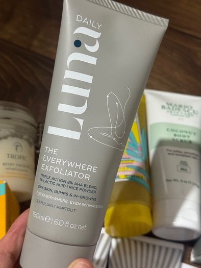 Brand new luxury body was, showed me polisher, body scrub new