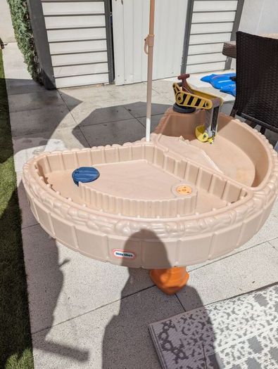 Little Tikes Builders Sand & Water Table