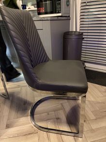 6 Dining chairs