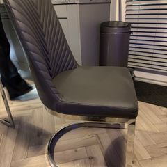 6 Dining chairs