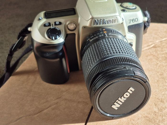 Nikon F60 35mm SLR