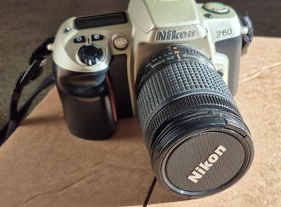 Nikon F60 35mm SLR