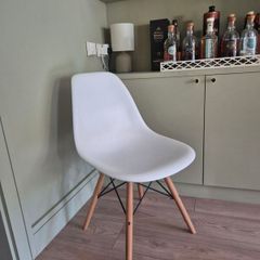 eames style dining chairs