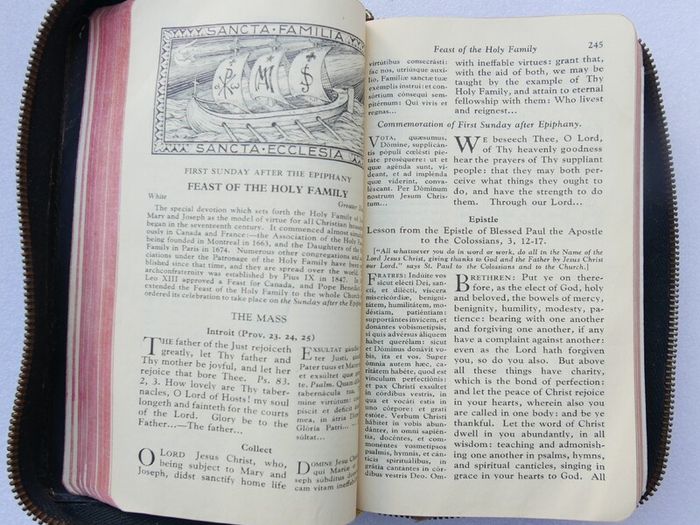 Vintage 1950s edition of "The Ideal Daily Missal" published by The Anthonian Press in Dublin.