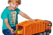 Bruder garbage truck great condition barely used