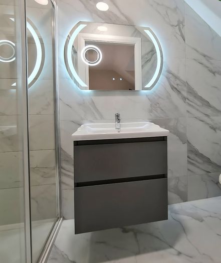 LED Mirrors Ensuite Many Sizes and Shapes Bathroom Bedroom Bluetooth Speakers Demister Antifog Fog Free Makeup Dual LED Bright Light Adjustable Brightness Touch Sensor