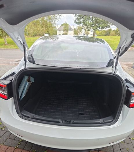 Tesla Model 3 2019